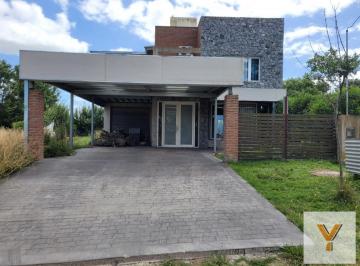 Casa · 160m² · 4 Ambientes · 2 Cocheras · Casa en Venta - 3 Dorm. 2 Baños - Cocheras - 360 m² - Chapadmalal, General Pueyrredón