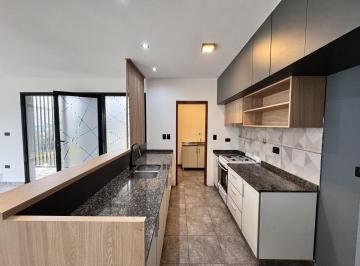 Casa · 250m² · 3 Ambientes · 1 Cochera · Casa - 2 Dorm. - en Alquiler