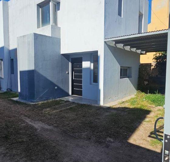 Casa · 50m² · 5 Ambientes · 1 Cochera