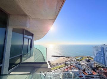 Departamento · 74m² · 2 Ambientes · 1 Cochera · Departamento de 2 Ambientes Frente a Bahia Varese - en Unkanny Tower