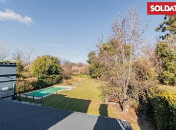 Casa · 242m² · 6 Ambientes · Soldati, en Exclusiva, Vende en Ayres de Pilar Casa Muy Solida. Excelente Lote, Piscina