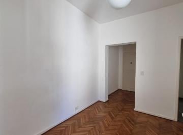 Departamento · 59m² · 3 Ambientes · 2 Ambiente Amplio - 70 m² - Recoleta