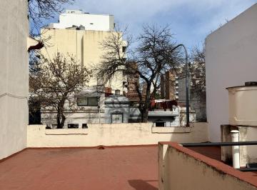 Casa · 80m² · 3 Ambientes · Casa 3 Amb. con Patio y Terraza