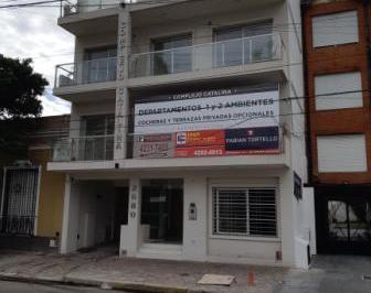 Departamento · 40m² · 2 Ambientes · 1 Cochera · Departamento - Temperley Este