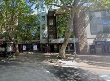 Oficina comercial · 40m² · Oficina en Alquiler Av San Martin, Mendoza