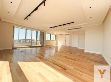 Departamento · 216m² · 5 Ambientes · Departamento en Alquiler - 4 Dorm. 3 Baños - 216 m - Recoleta
