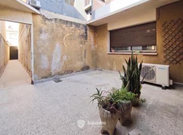 PH · 75m² · 3 Ambientes · Venta | Permuta - Casa de Pasillo Único 2 Patios y Terraza Exclusiva - Barrio Echesortu, Rosario.