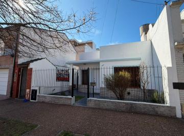 PH de 3 ambientes, Avellaneda · Casa Tipo PH de 3 Ambientes en Wilde