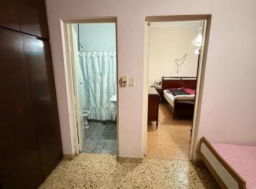 Casa · 100m² · 3 Ambientes · 1 Cochera · Casa en Alquiler en Villa Bosch