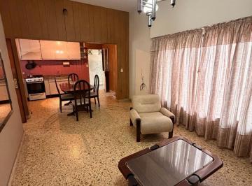 Casa · 100m² · 3 Ambientes · 1 Cochera · Casa en Alquiler en Villa Bosch