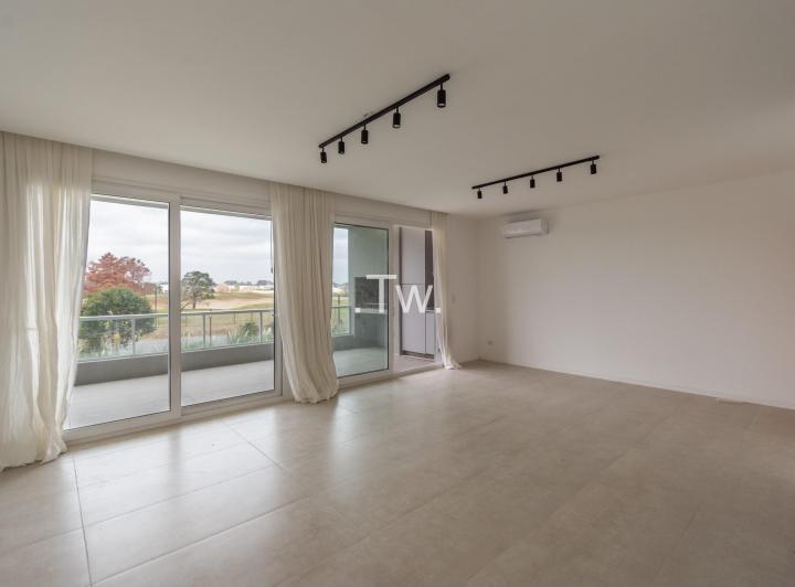 Departamento · 107m² · 4 Ambientes · 2 Cocheras