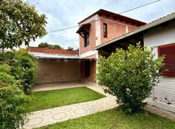 Casa de 4 ambientes, San Salvador de Jujuy · Casa en Venta - Bajo La Viña