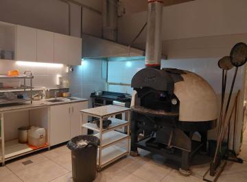 Local comercial · 3 Ambientes · 1 Cochera · Local en Manantiales