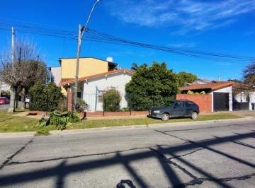 Casa · 84m² · Casa en Venta Castelar Norte