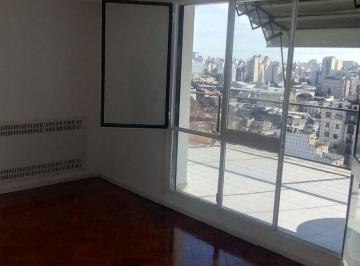 Departamento de 3 ambientes, Constitución · Alquiler 3 Ambientes Impecables con Balcon Terraza, Vista Abierta