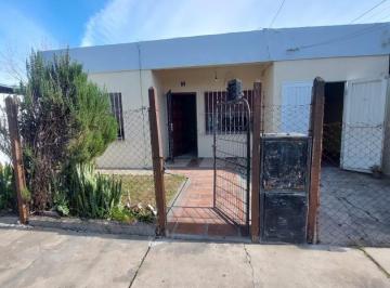 Casa · 70m² · 3 Ambientes · 2 Cocheras · Casa 3 Amb Temperley