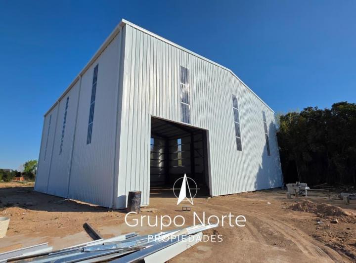 Depósito · 500m² · 4 Cocheras