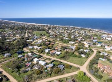 Terreno · 510m² · Terreno en Venta El Chorro 510 m² Cerca del Mar Listo Para Construir