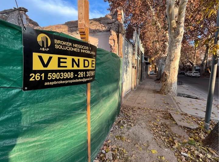 Terreno · 340m²