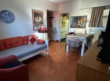 Departamento · 60m² · 4 Ambientes · Departamento en San Telmo