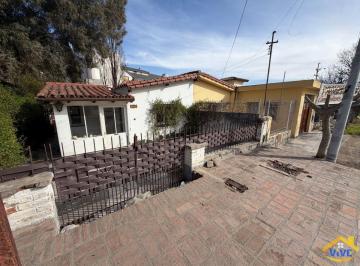 Casa de 5 ambientes, La Falda · Casa en Venta a Reciclar La Falda