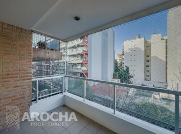 Departamento · 54m² · 3 Ambientes · Venta Departamento de 3 Ambientes con Cochera Descubierta - Apto Credito