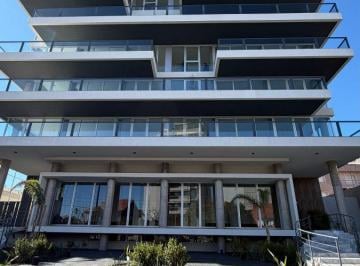 Departamento · 167m² · 1 Ambiente · 2 Cocheras - IAGRO CAMPOS · Semipiso en Venta, Alem Vista