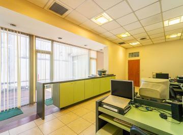 Bodega-Galpón · 820m² · Galpon en Venta y Oficinas