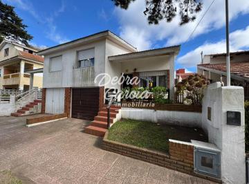PH · 50m² · 4 Ambientes · 1 Cochera · PH Mar de Ajo 4 Ambientes con Patio y Cochera en San Rafael