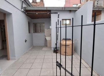 Departamento · 50m² · 2 Ambientes · Alquiler Dpto 1 Dormitorio. Leguizamon Al 100. Centro Oeste de Neuquen