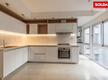 Departamento · 115m² · 4 Ambientes · Departamento en Venta de 4 Ambientes Al Frente con Balcón en Caballito