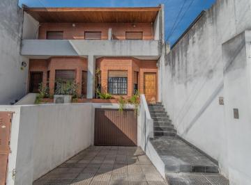 PH · 123m² · 4 Ambientes · 1 Cochera · Venta PH en Duplex 4 Ambientes con Jardin y Cochera Villa Urquiza