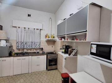 PH · 150m² · 3 Ambientes · 1 Cochera · Alquiler PH 3 Amb con Terraza + Local Lanus