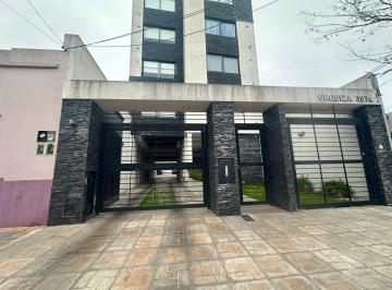 Garage · 12m² · Cochera Techada a La Venta Lanus Oeste
