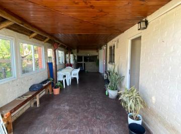 Casa · 75m² · 4 Ambientes · Casa a La Venta en Jardines de La Costa