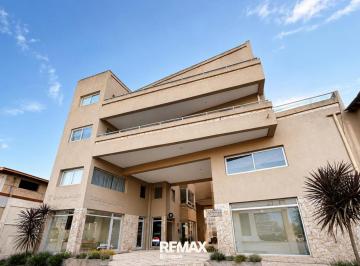 Departamento · 50m² · 2 Ambientes · 1 Cochera · Departamento en Alquiler Anual