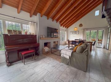 Casa · 170m² · 5 Ambientes · 1 Cochera · Venta Casa Cinco Ambientes Bosque Peralta Ramos