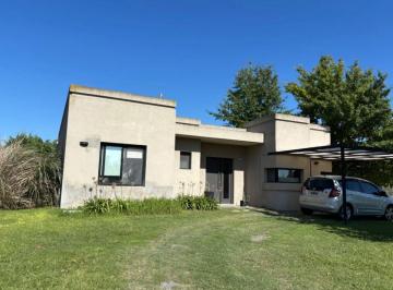 Casa de 3 ambientes, Pilar · Casa en Alquiler Club de Campo Marinas del Pilar, Próximo a Ruta 28 y Al Centro de Pilar
