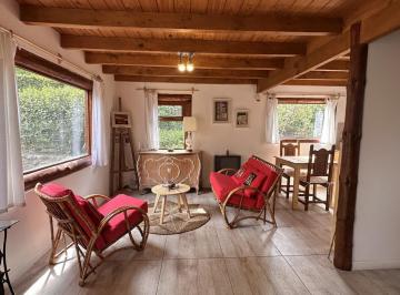 Casa · 153m² · 6 Ambientes · Complejo 3 Cabañas Nahuel Malal Km 12