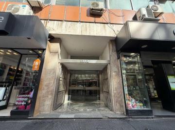 Oficina comercial · 163m² · Oficina en Semipiso - Zona Obelisco - Apto Vivienda