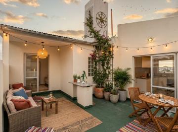 PH · 110m² · 4 Ambientes · Venta PH Villa General Mitre con Balcon y Terraza