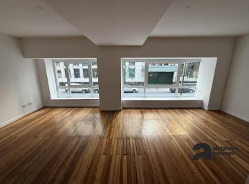 Local comercial · 100m² · Excelente Local con Oficinas! a Pasos de Puerto Madero