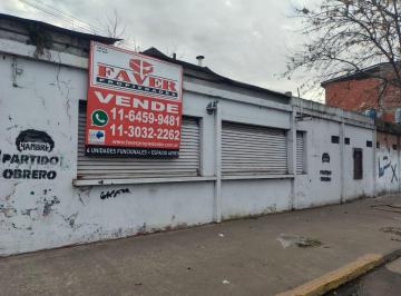 FVR-FVR-1672_2 · Venta Locales en Pompeya