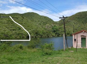 Casa · 43m² · 3 Ambientes · 2 Cocheras · Venta Terreno 2850 m² Cabaña Costa Lago Embalse