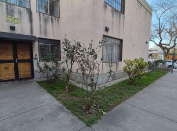 Casa de 6 ambientes, Las Heras · Capital Prop Gp! Vende Dpto en B°cementista 1, Las Heras.