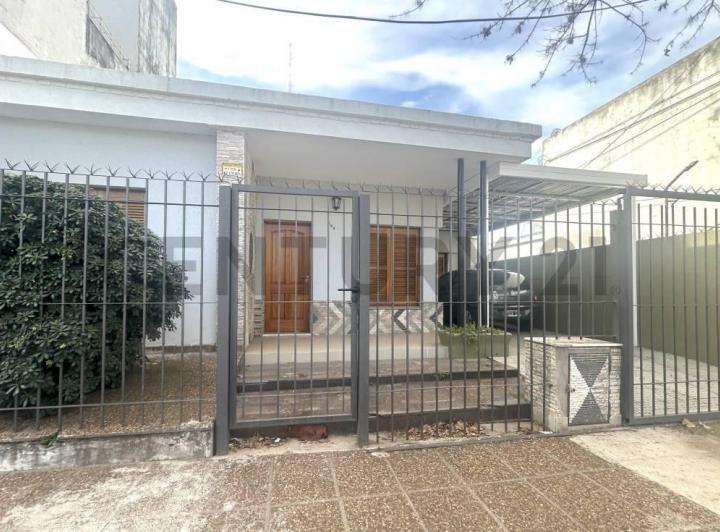 Casa · 126m² · 3 Dormitorios · 1 Cochera