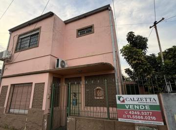 Casa · 350m² · 5 Ambientes · Casa 3 Ambientes + Depto 2 Amb