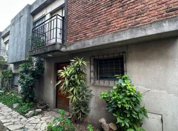 PH de 3 ambientes, Liniers · PH 3 Amb con Cochera