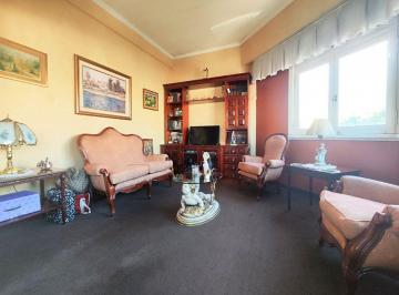 Departamento · 98m² · 4 Ambientes · Venta Dpto 4 Amb en Flores C/terraza y Quincho