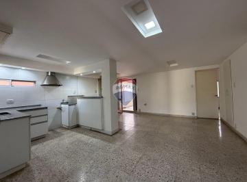 Casa · 200m² · 5 Ambientes · Casa en Venta. Santo Tome Centro.